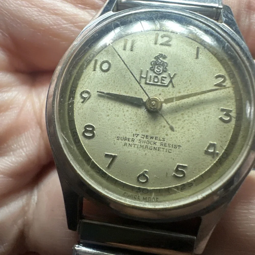 Working VTG HideX CALENDAR Swiss‎ 17 Jewels Manual Wind Mens Watch 30mm Fit 7in